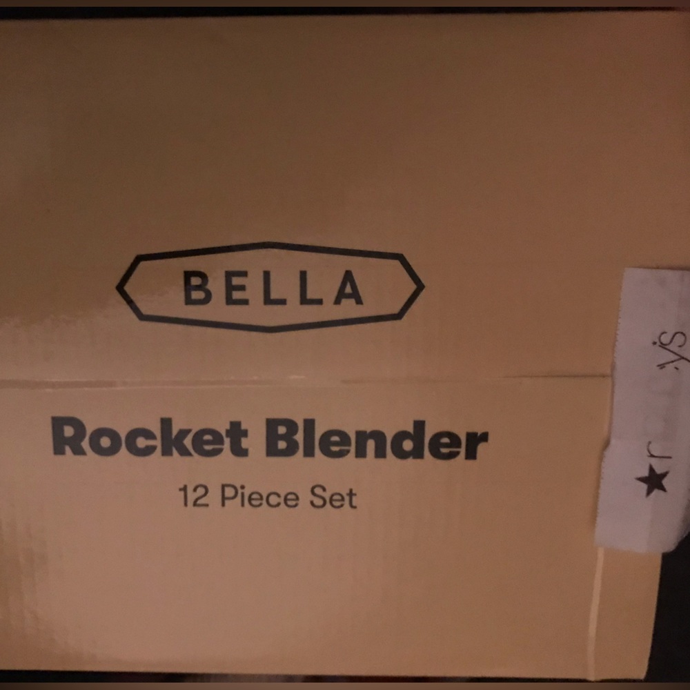 Bella NIB Red Rocket Blender and Attachments - 🏆 HOST PICK!!! 🏆 - Picture 10 of 13